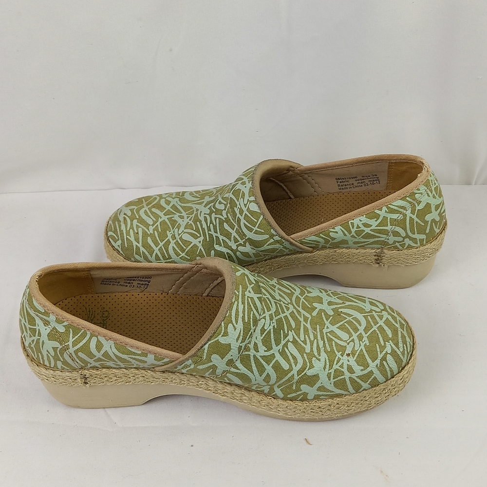 Dansko clogs - Picture 3 of 8